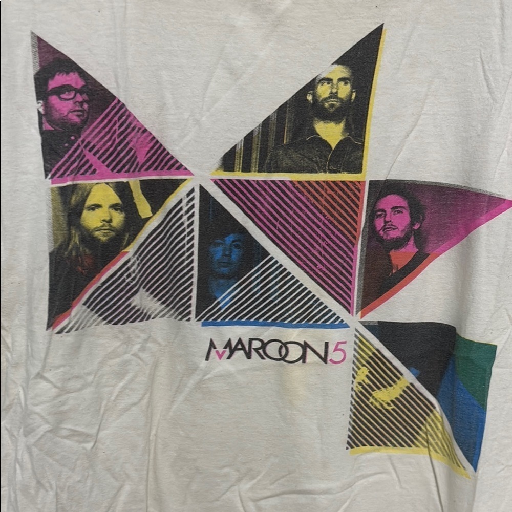 Vintage 2011 Maroon 5 Graphic Concert T-Shirt - Picture 4 of 4